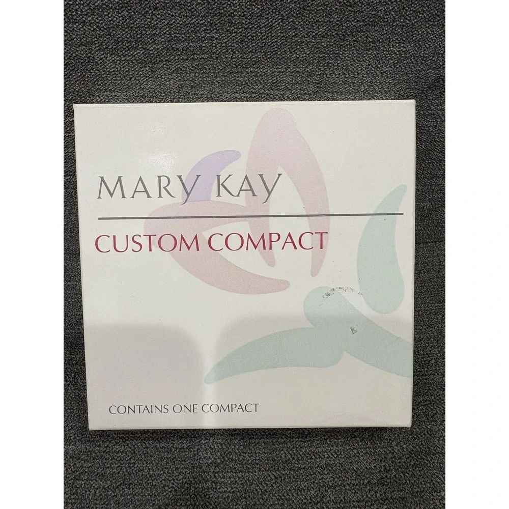 NEW‎ Mary Kay Vintage Pink Gold Custom Compact Retired 6468 Refillable